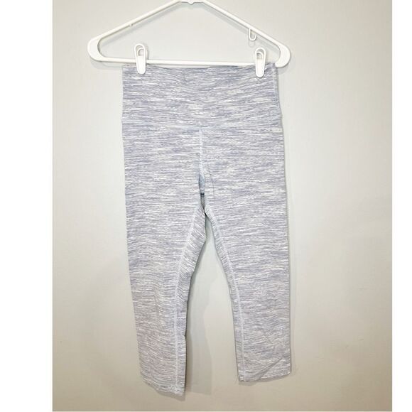 Lululemon wunder under crop tight high rise 21” size 8 - Picture 3 of 6